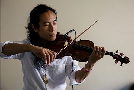 leoncarlo violin sized